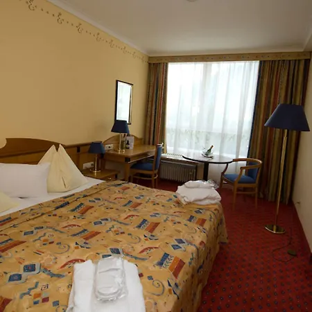 Thermal Elisabethpark Hotell 4*