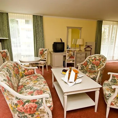 Hotel Thermal Elisabethpark